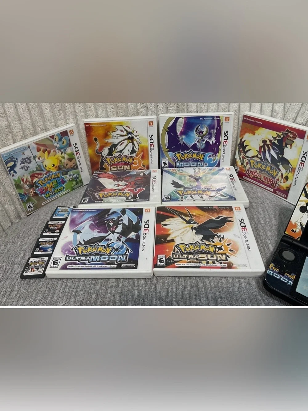 Nintendo 3DS XL with 11 games